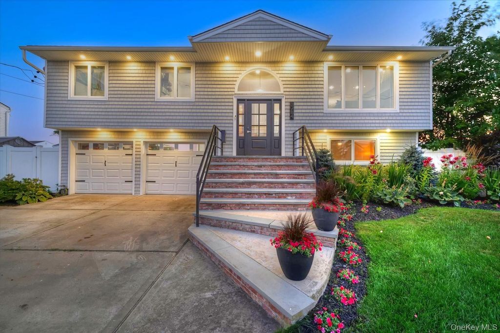3784 Carrel Boulevard, Oceanside, NY 11572