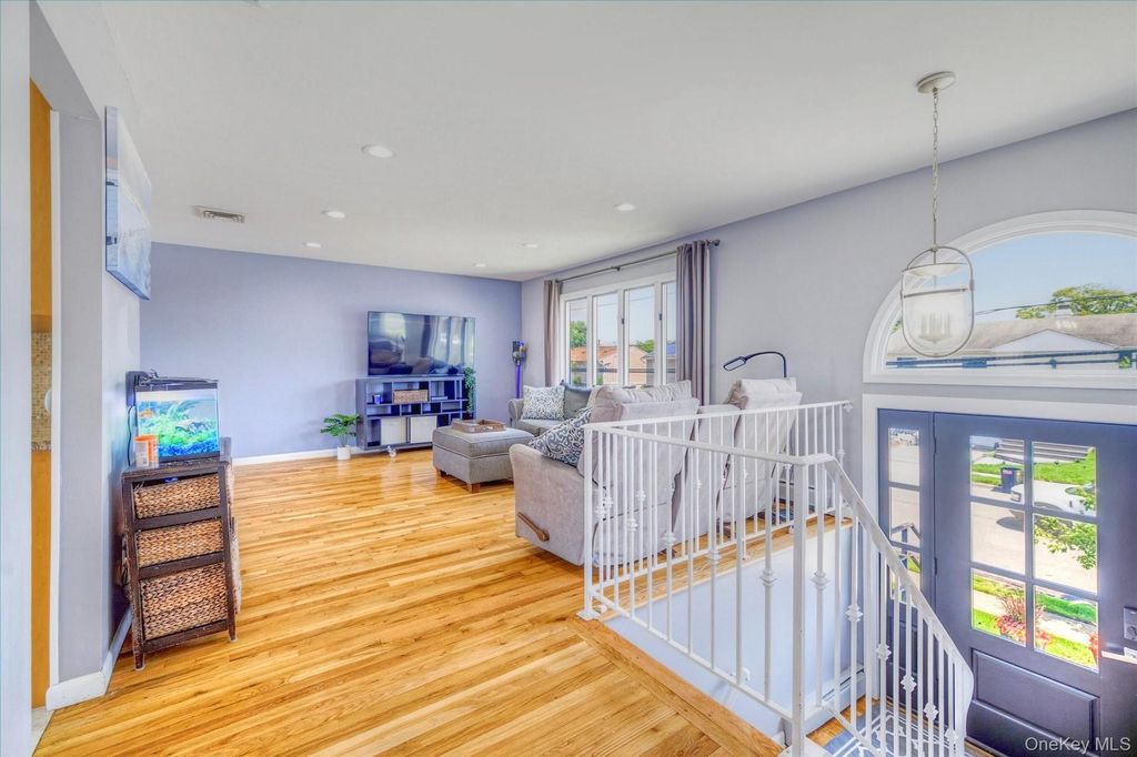 3784 Carrel Boulevard, Oceanside, NY 11572 — photo 3