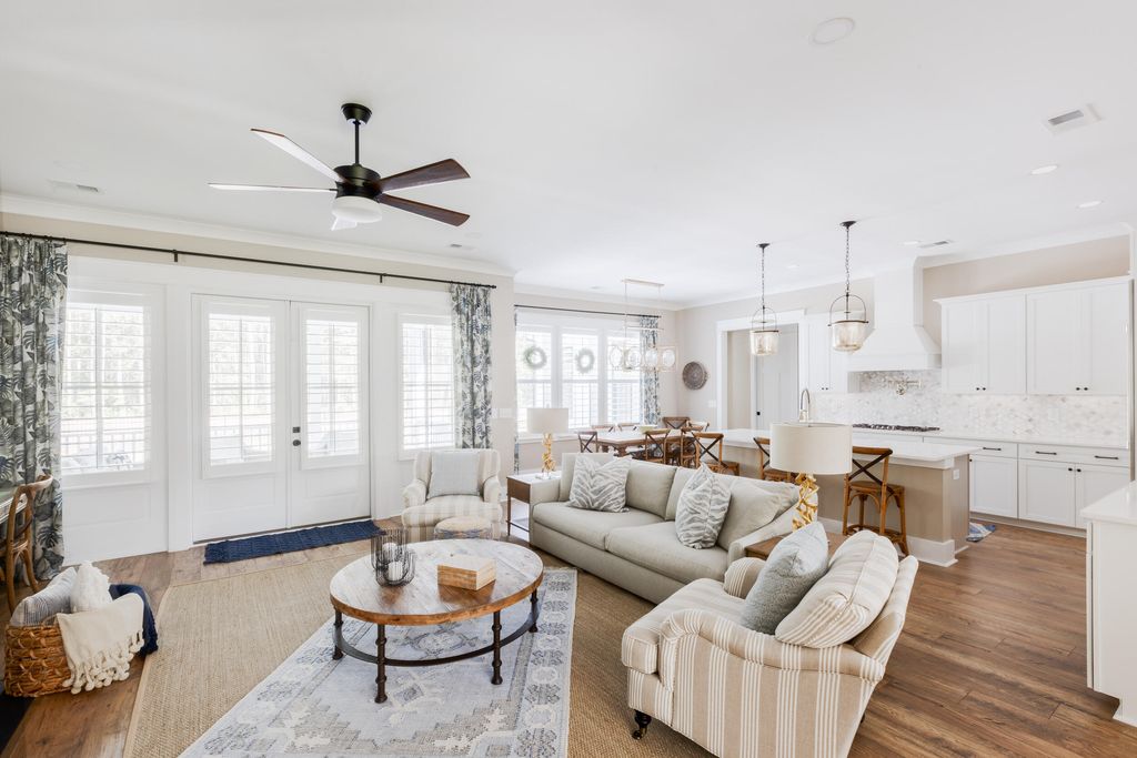 Image 3 of property listing at Lot-D1 Highway 165, Ravenel, SC 29470