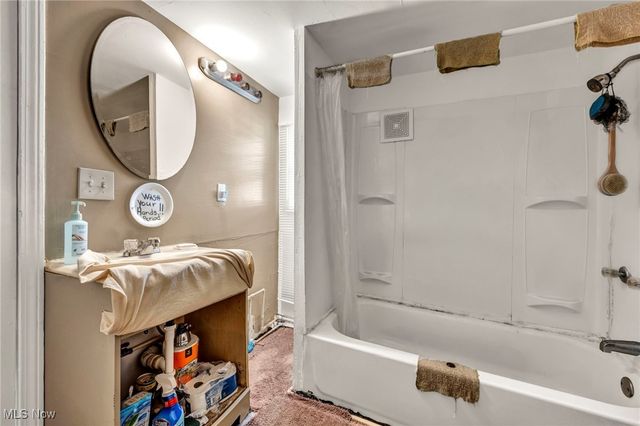 5405 Caleb Court, Cleveland, OH 44127