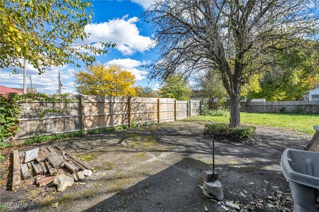 5405 Caleb Court, Cleveland, OH 44127