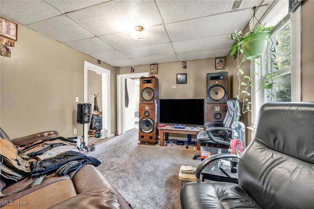 5405 Caleb Court, Cleveland, OH 44127