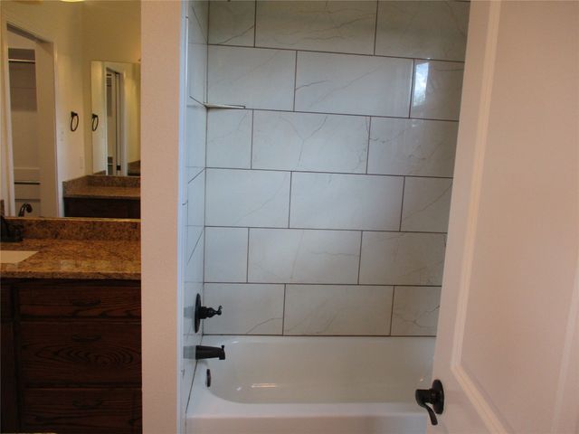 117 Mill Street, Emory, TX 75440