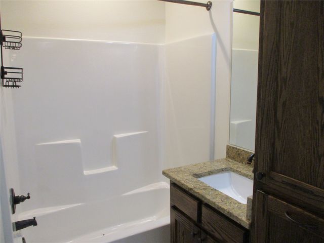 117 Mill Street, Emory, TX 75440