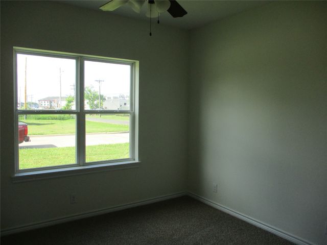 117 Mill Street, Emory, TX 75440