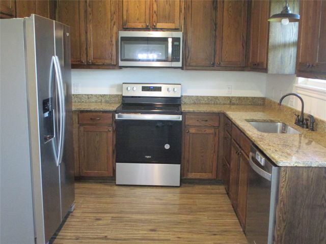 117 Mill Street, Emory, TX 75440