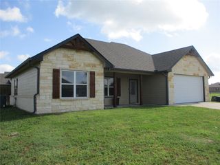 117 Mill Street, Emory, TX 75440