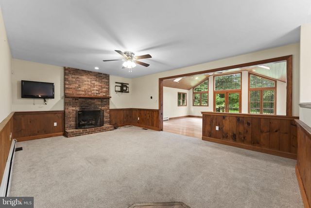 2485 CAMP ROCK HILL RD, Quakertown, PA 18951