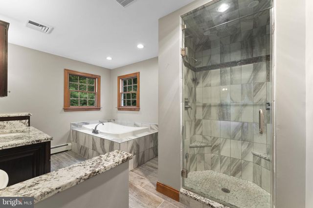 2485 CAMP ROCK HILL RD, Quakertown, PA 18951