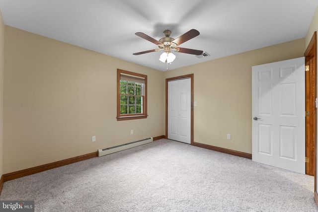 2485 CAMP ROCK HILL RD, Quakertown, PA 18951