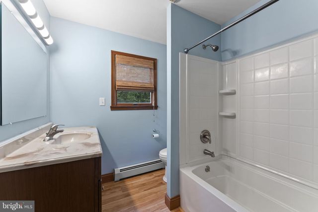 2485 CAMP ROCK HILL RD, Quakertown, PA 18951
