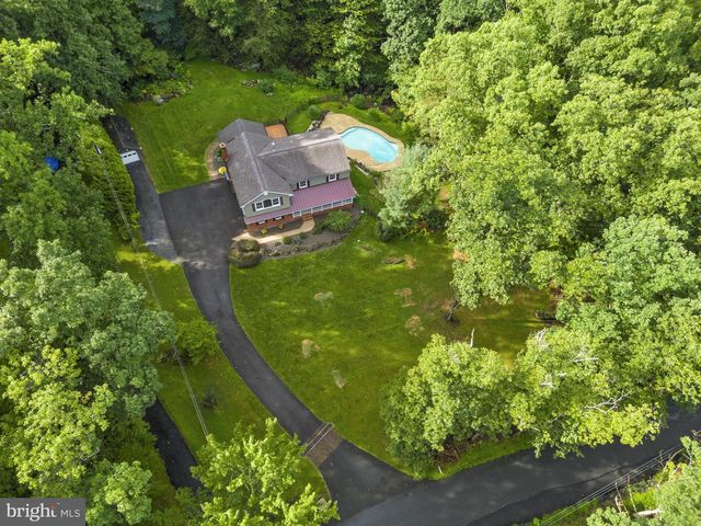 2485 CAMP ROCK HILL RD, Quakertown, PA 18951