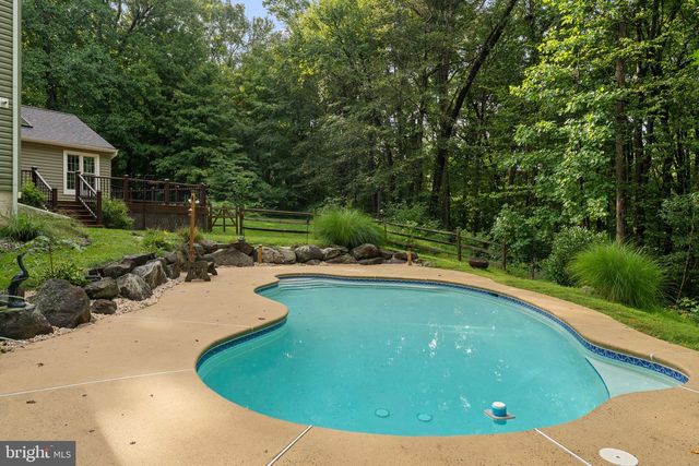 2485 CAMP ROCK HILL RD, Quakertown, PA 18951