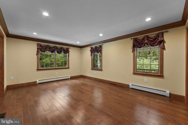 2485 CAMP ROCK HILL RD, Quakertown, PA 18951