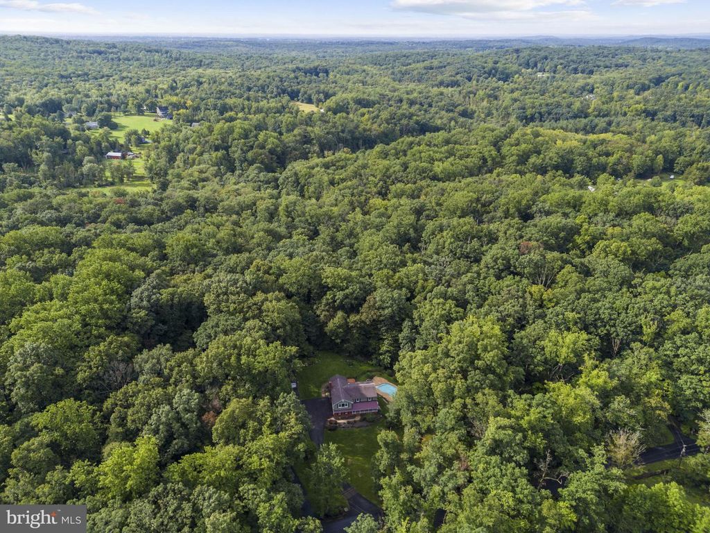 2485 CAMP ROCK HILL RD, QUAKERTOWN, PA 18951 — photo 2