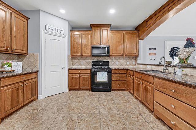 14299 Fm 1887 Road, Hempstead, TX 77445