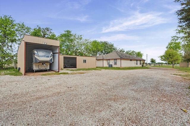 14299 Fm 1887 Road, Hempstead, TX 77445
