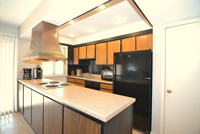 1204 Chamberlain Dr Apt 20, Memphis, TN 38119