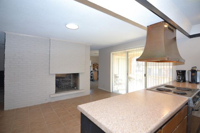 1204 Chamberlain Dr Apt 20, Memphis, TN 38119