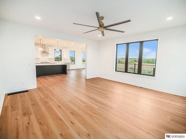 19720 Long View Lane, Hickman, NE 68372