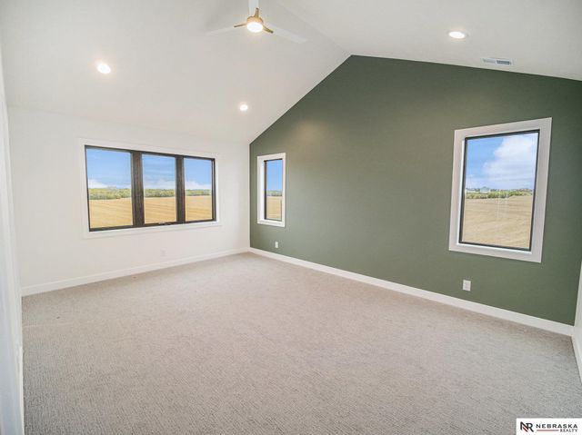 19720 Long View Lane, Hickman, NE 68372