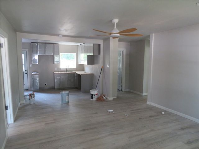 4821 Ollie Street, Fort Worth, TX 76119