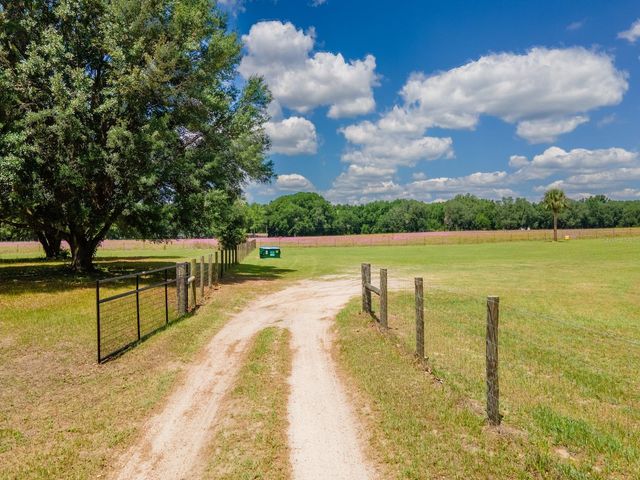 4381 NE 105TH PLACE, Anthony, FL 32617