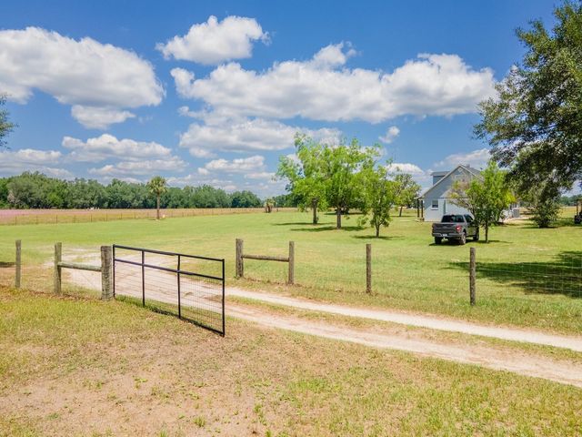 4381 NE 105TH PLACE, Anthony, FL 32617