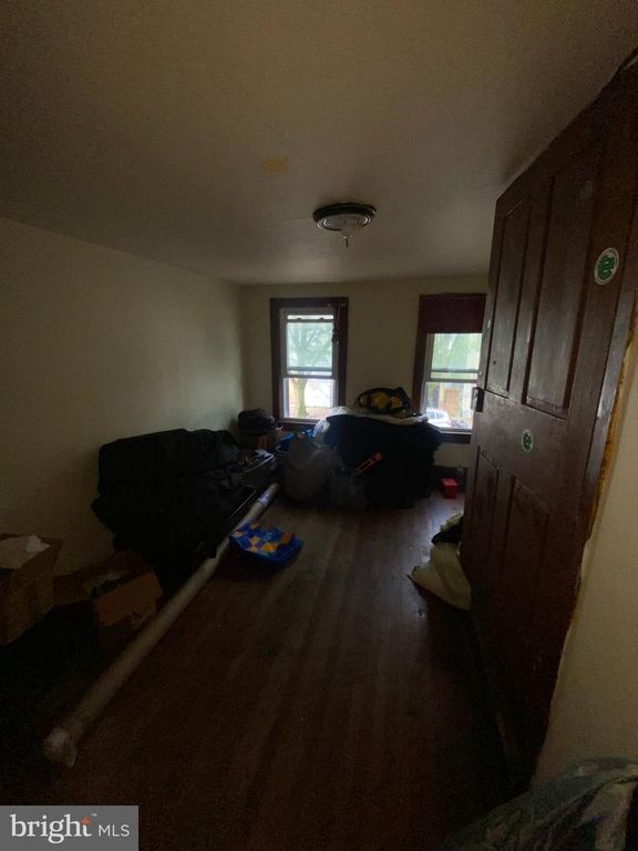 526 LAMBERTON ST, Trenton, NJ 08611 — photo 3
