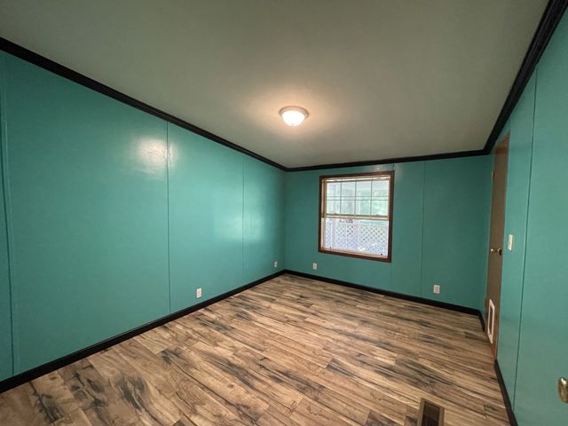 120 Manners Rd, Dover, TN 37058