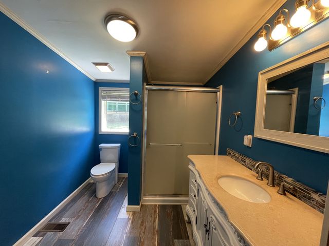 120 Manners Rd, Dover, TN 37058