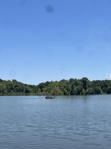 120 Manners Rd, Dover, TN 37058