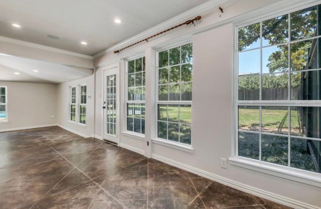 6307 Deloache Avenue, Dallas, TX 75225