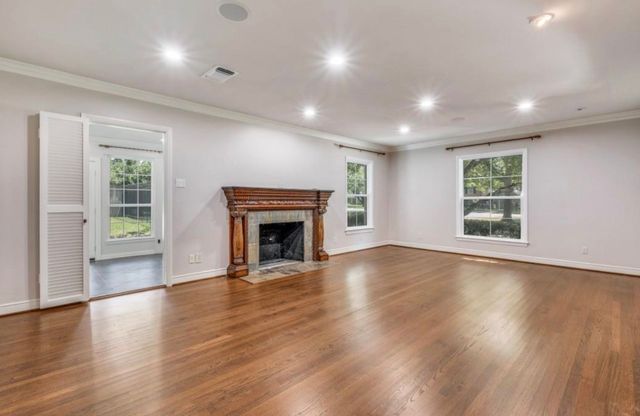 6307 Deloache Avenue, Dallas, TX 75225