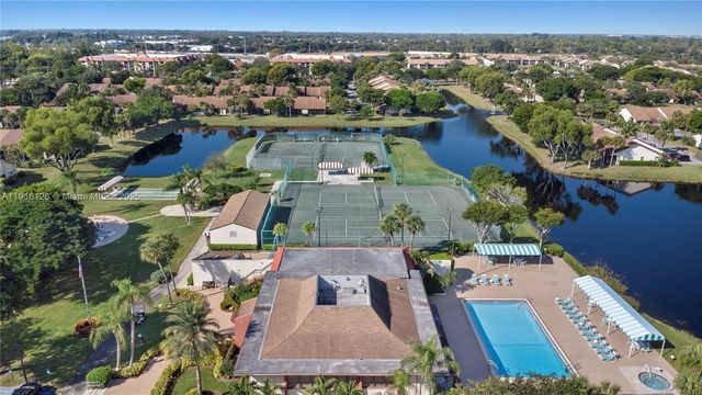 7831 Willow Spring Dr 525, Lake Worth, FL 33467