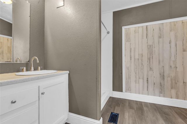 16521 Desert Star Drive, Conroe, TX 77302