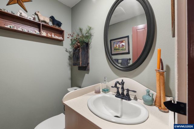 4725 Eola Dr NW, Salem, OR 97304