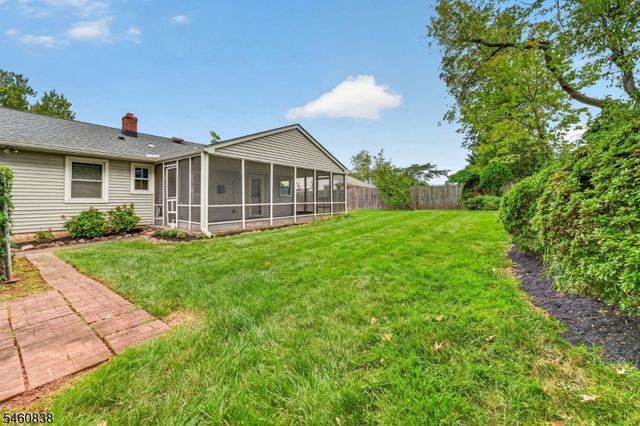 28 Harry Rd, Bridgewater Twp., NJ 08807