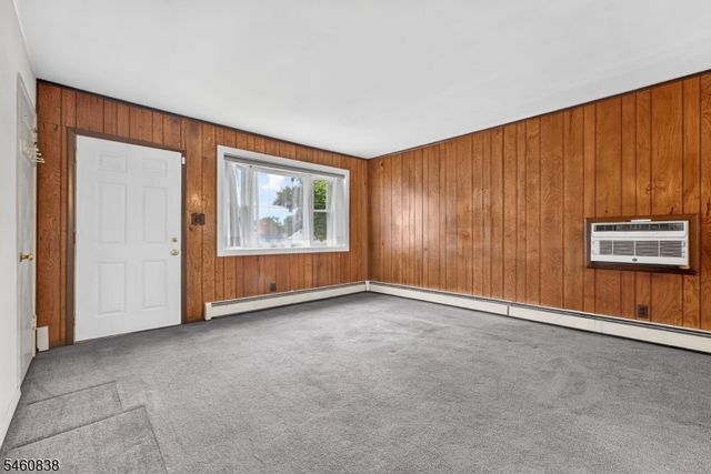 28 Harry Rd, Bridgewater Twp., NJ 08807