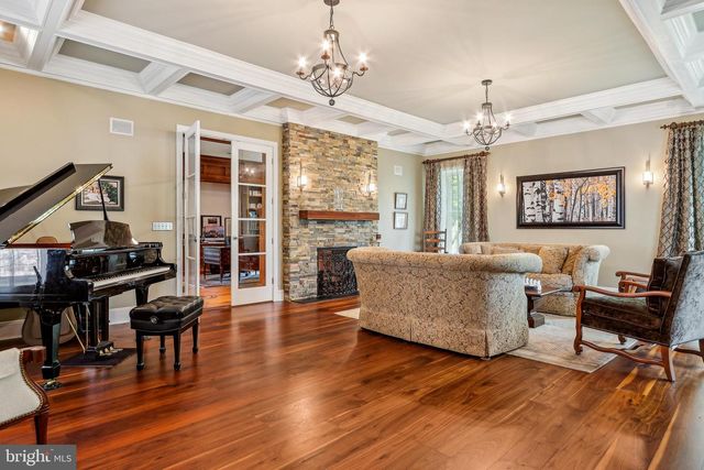 33 ROSEDALE ROAD, Princeton, NJ 08540