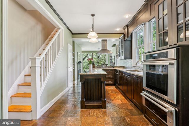 33 ROSEDALE ROAD, Princeton, NJ 08540