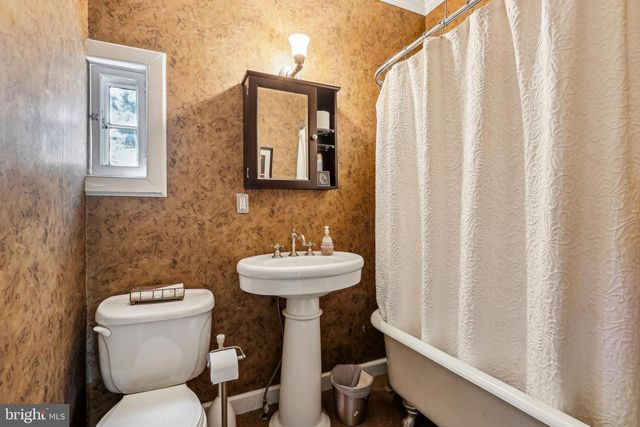 33 ROSEDALE ROAD, Princeton, NJ 08540