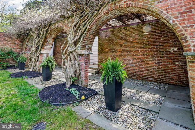 33 ROSEDALE ROAD, Princeton, NJ 08540