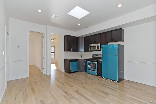 78 Hull Street 3, Brooklyn, NY 11233