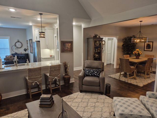 710 Goldenwood Drive, Richmond, KY 40475