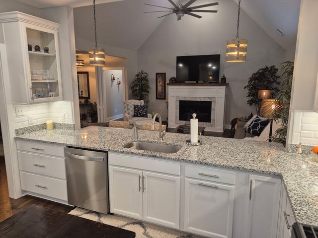 710 Goldenwood Drive, Richmond, KY 40475