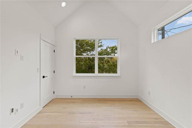 3321 Hemlock Ave 2, Austin, TX 78722