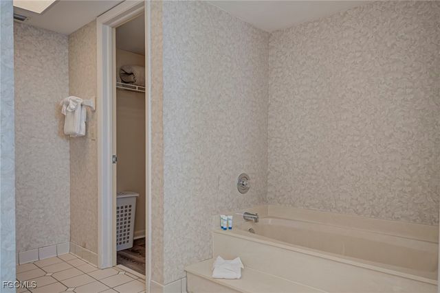 17080 Harbour Point DR 614, Fort Myers, FL 33908