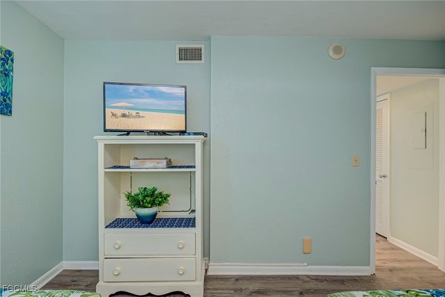 17080 Harbour Point DR 614, Fort Myers, FL 33908