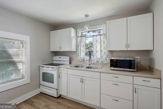 184 Dahlia Avenue NW, Atlanta, GA 30314